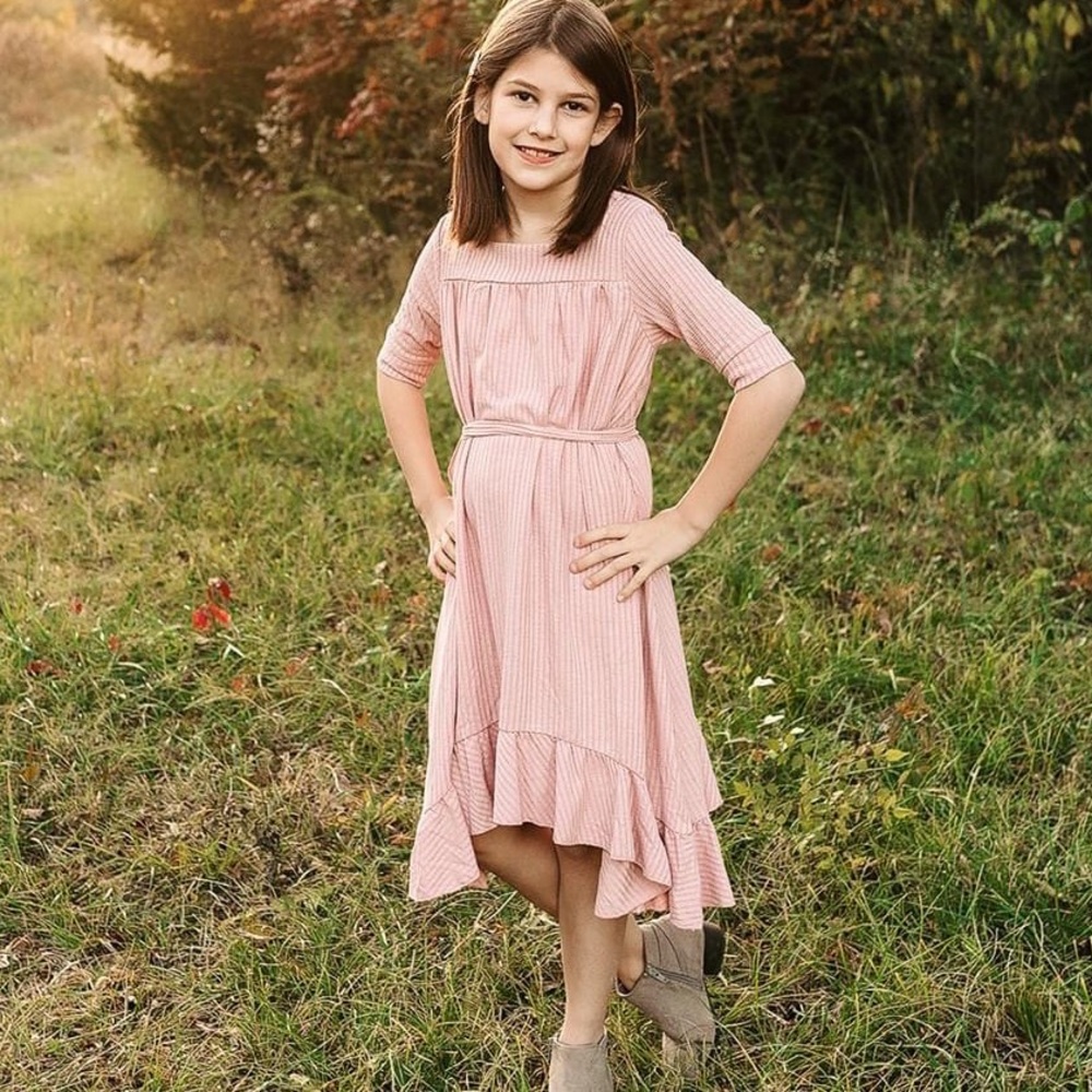 Mia Joy by Joyfolie pink dress size 8